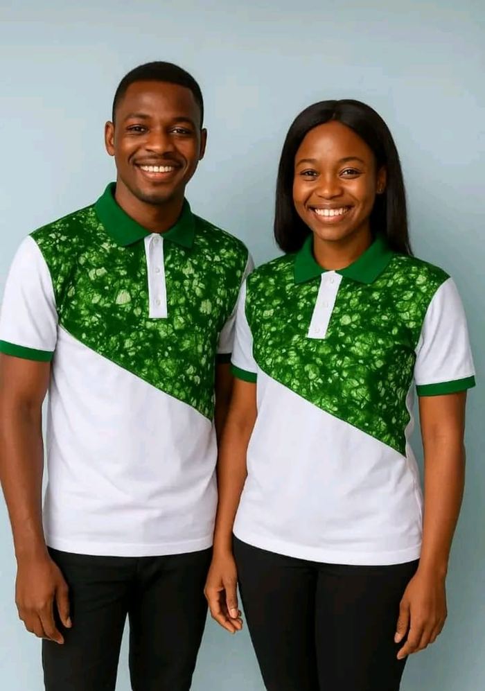 Polos assortis imprimés vert et blanc
